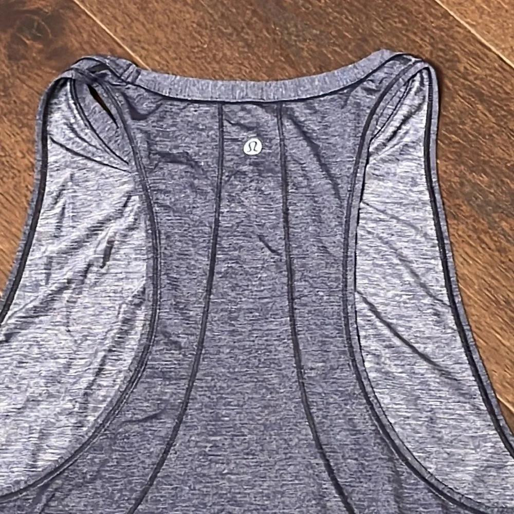 Lululemon Blue Grey Racerback Tank Top Size 6 - Picture 4 of 5